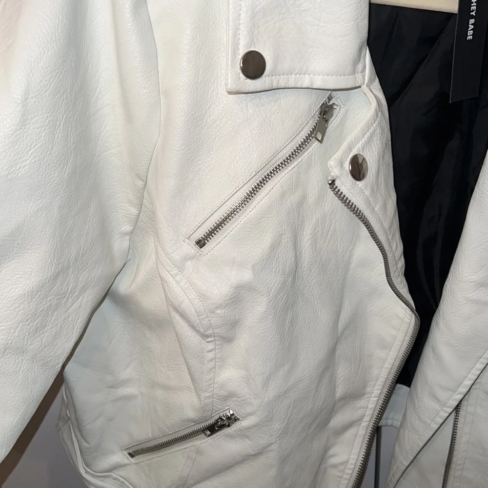 Premme White Faux Leather jacket - Picture 4 of 8